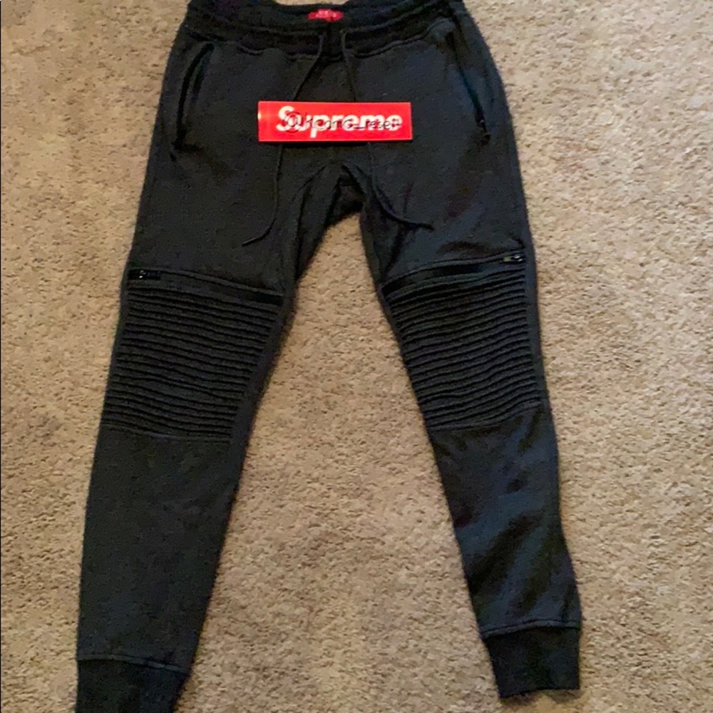 Guess Joggers